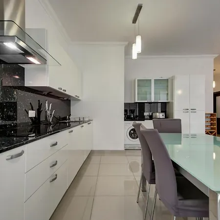 Lejlighed Modern 2br With Balcony & Wifi In St Julians By 360 Estates Saint Julian's