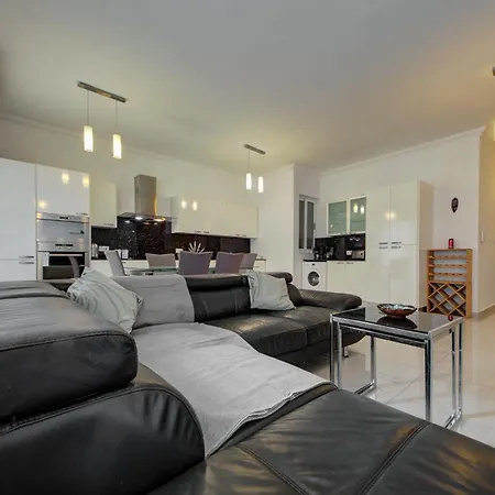 Modern 2br With Balcony & Wifi In St Julians By 360 Estates Lejlighed Saint Julian's